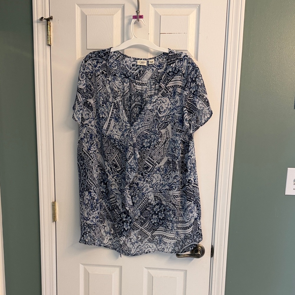 Cato Navy and White Paisley Short Sleeve Blouse